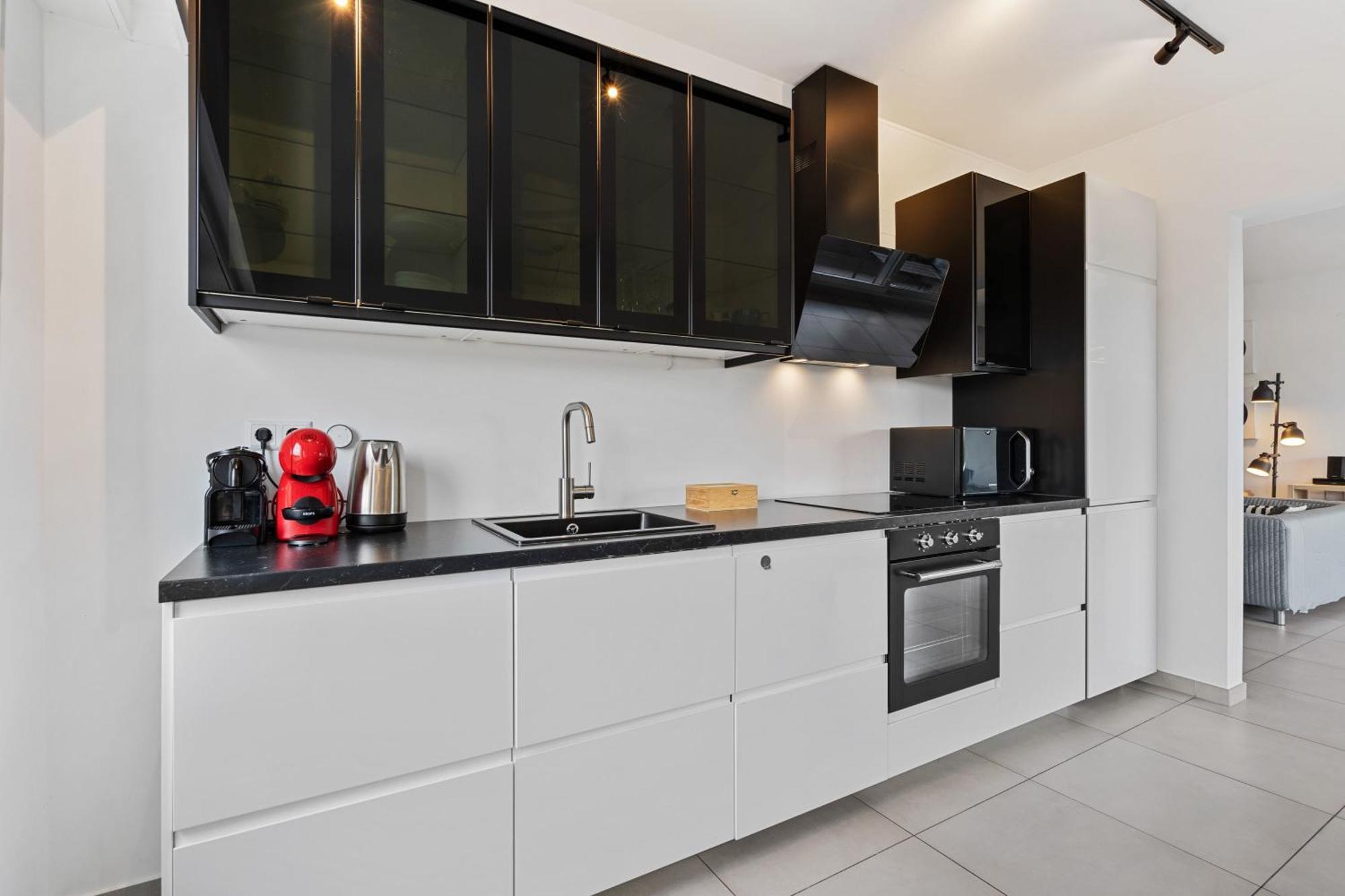 Central Lux 2Br Apt With City Views & Balcony Luxembourg Exterior photo