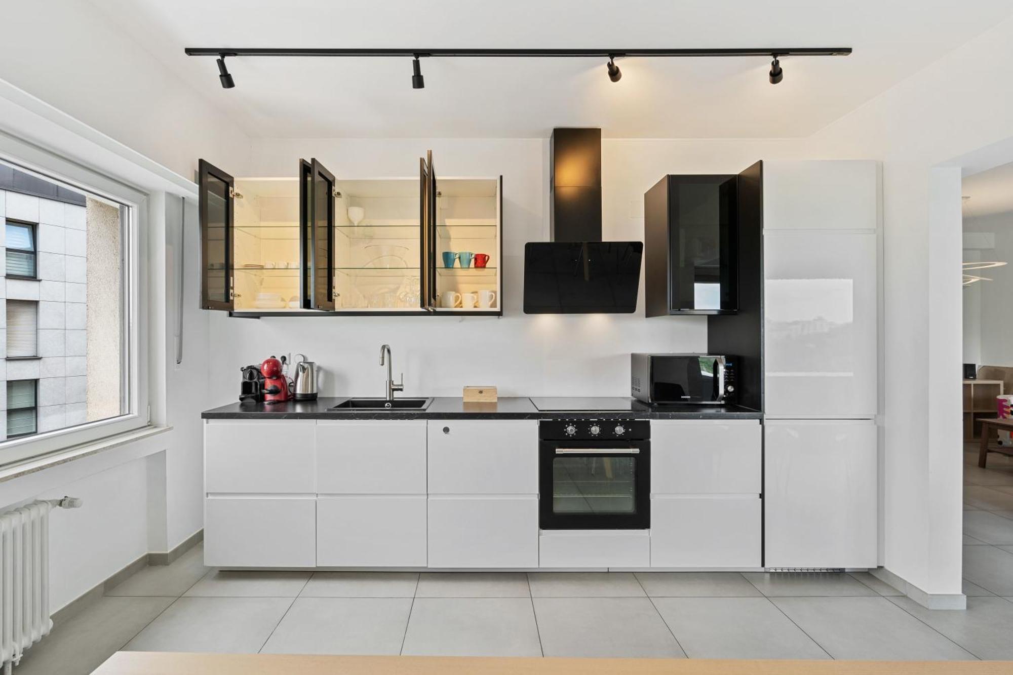 Central Lux 2Br Apt With City Views & Balcony Luxembourg Exterior photo